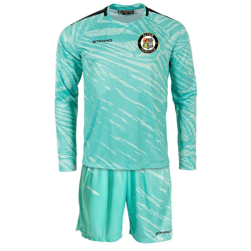 7 Must-Know Secrets To Selecting the Ultimate Goalkeeper Jersey Set for Peak Performance