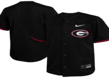 7 Expert Tips to Choose the Perfect Youth UGA Jersey: The Ultimate Fan Guide